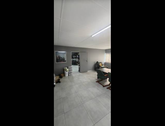 478M² WAREHOUSE TO LET IN SUNNYROCK